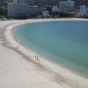 白い砂浜と青い海
