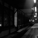 明日の夜は