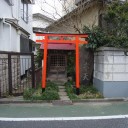 六