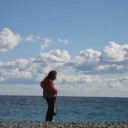 ワニとトンと行く海
