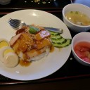 シヤー・トムヤムクン・ポーチャナー‎