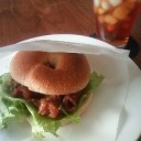 P.S. ベーグル焼いてます、俊平