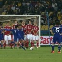 遠藤のフリーキックで追加点！！2-0！！！！