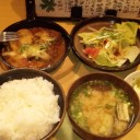 山へ。