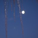雨が降り続く