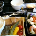 ゴハン食べ　…機内食編