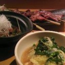 電話とモツ鍋