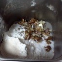 パン作り。