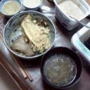 ビクビク。