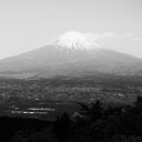 山からみえた山
