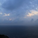 厚い雲の彼方