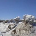 雪モアイ？