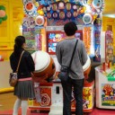 羨望の眼差し　“オカアサン、華麗に颯爽と軽く親指の爪を噛む”　の巻
