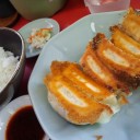 焼き１・水１・ライスで５８０円　“オカアサン、みんみんへ行く”　の巻