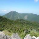 二つの頂きをもつ北横岳