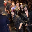 Versace unleashes rhinestone cowboys for fall 2014