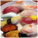 足を踏む
