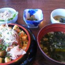 美味しいけれど量が多いことは幸せなのか