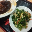 ケツ肉の争い…（ーー；）…