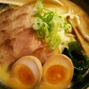 北海道らーめん　味八