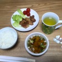 半分以上寝て過ごす♪