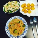 哀れな店員