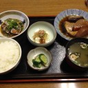 現在、飛行機待ち