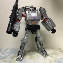 最近は戦車なのね？