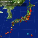 土埃とともに放射性物質が舞い上がる。