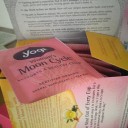 Yogi Tea, 女性の月の周期, カフェインフリー, 16ティーバッグ, 1.12オンス（32 g）