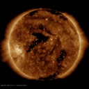 【 バトル・ロイヤリティ 】あいらんず…（ーー；）…★／（11光年先に地球似の惑星 発見）。　（未OTL）