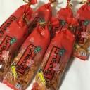 めちゃくちゃうまい”とうがらしの種”っていうおかきがあったんですよ、で、それを販売していた【みながわ製菓】っていう会社がいつの間にか倒産してましたの、で、それがいつの間にか越後製菓から販売されてました