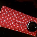 シュプリーム&amp;LVコラボ 犬服 犬用カーペット ノースリーブ LVペット用品