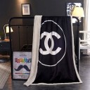 シャネル布団カバーセットも毛布ブランケットも北欧　オシャレな寝具揃え