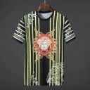 お洒落 ヴェルサーチ VERSACE 半袖Tシャツ 2018爆買い新作登場 主役級のアイテム 個性的な素材感も魅力
