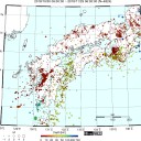【 こんな政府 いらない。】／ドウシテ怒リマスカ？／【 アナタタチ 投票シマシタ。】／まるでゲームのように次々とぶち壊して進む政権。／身体を張る以外に止める方法はない。　（中ﾋﾞﾙｹ）