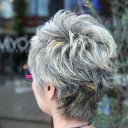 グレイヘアって