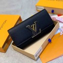 ブランド コンパクト Capucines 折りたたみ財布 ウォレット レディース