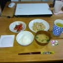 ９時寝の２：３０起き♪