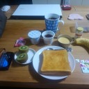 目が覚めたら起きるしかない♪