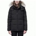 大人っぽさCANADA GOOSE カナダグース コピー 激安 見た目の温かさもアップするダウンジャケット