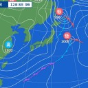 【 桜島 】（噴煙 １５００ ｍ）。