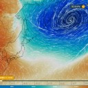 ★【 ９２４ hPa 】★／もはや低気圧と言う名前を借りた台風。