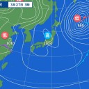 風も強く荒れた天気になります。