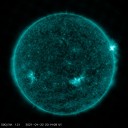 【 小規模フレア １３回 】／CMEによる太陽風の乱れが地球に向かっています。