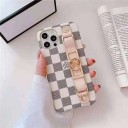 四隅保護 新作 iphone12/13ケース