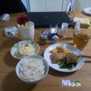 #Wendy21  ♭金曜日早寝して夜中に朝食食べて土曜日落ち着いている（金・土）♪