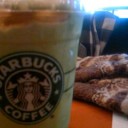 黄昏の抹茶クリームフラペチーノ