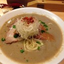肉体改造と食べ歩きと高額カード売却予定