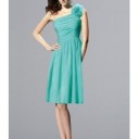 Feststellung, dass Abschlussball-Kleid